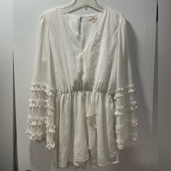 ENTRO sparkle romper - Picture 3 of 11